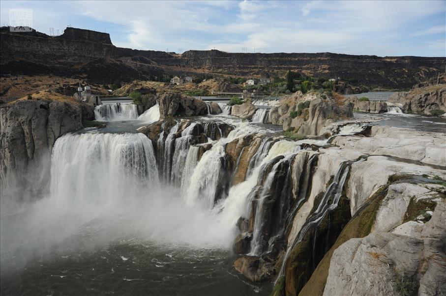 Shoshone Falls